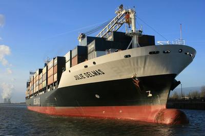 新加坡DDU到东莞DDU 鹏锦国际货运的海上运输代理服务解析